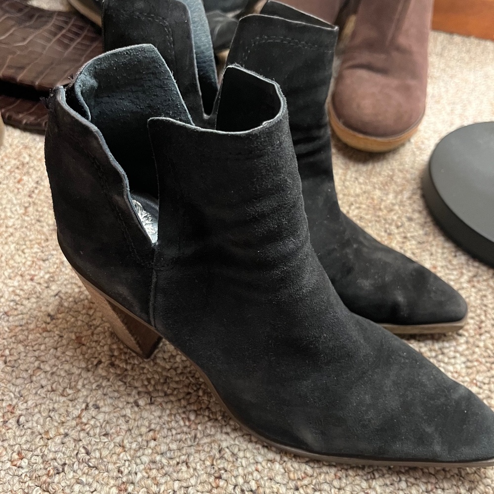 Vince camuto suede heeled booties